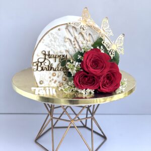 Rose top forward cake