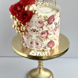 Red rose cake