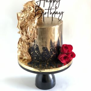 Black red roses cake